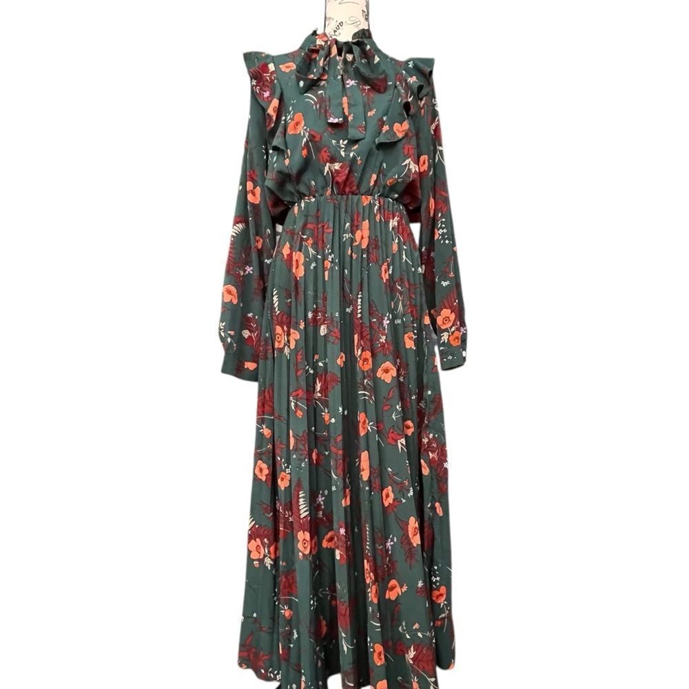Shein Cottagecore Vibe Floral Long Sleeve Dress in Forest Green in Size Large - Picture 4 of 12